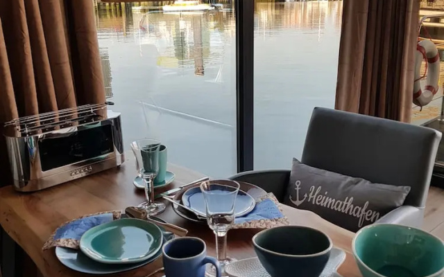 Riverloft I