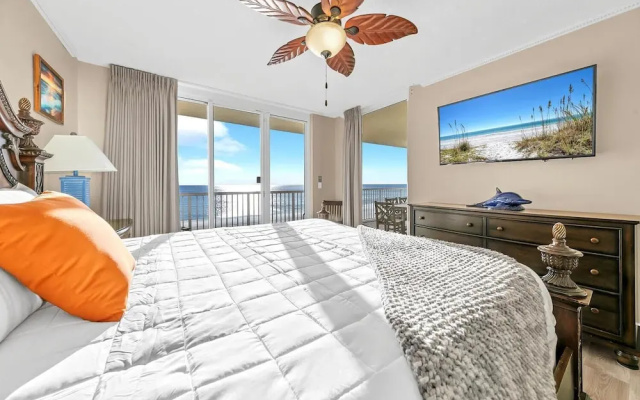 Majestic Beach Towers 1-301