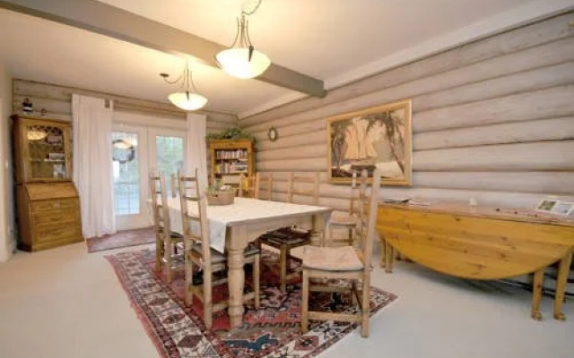 The Lodge at Weirs Beach