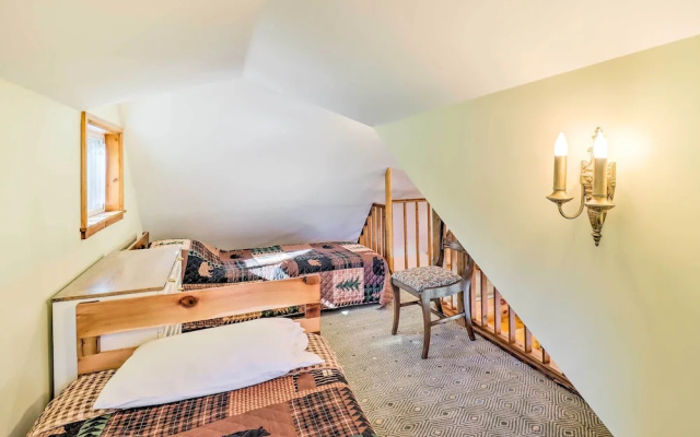 Cozy Tannersville Gem - Ski, Hike, Explore!