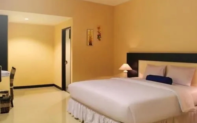 Amazing Beach Resort Palu