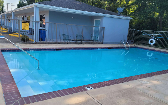 Super 8 by Wyndham Arkadelphia Caddo Valley Area
