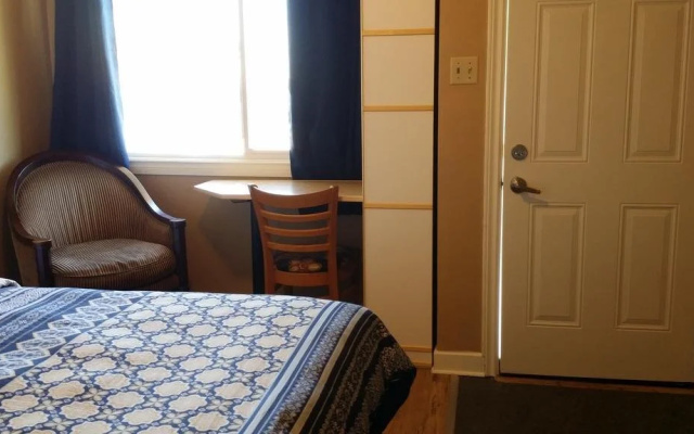 Century II Motel