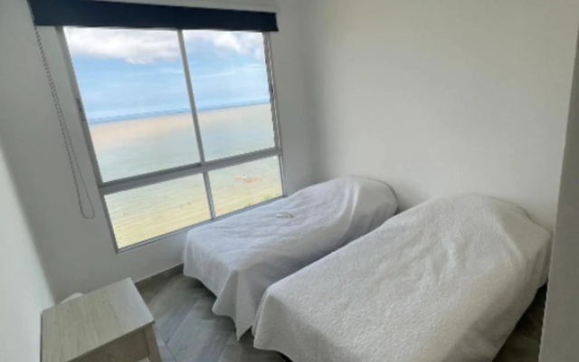 Apartamento Moderno Frente A La Playa Coveñas