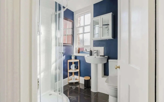 Cotswold Charm Apartment in Cirencester