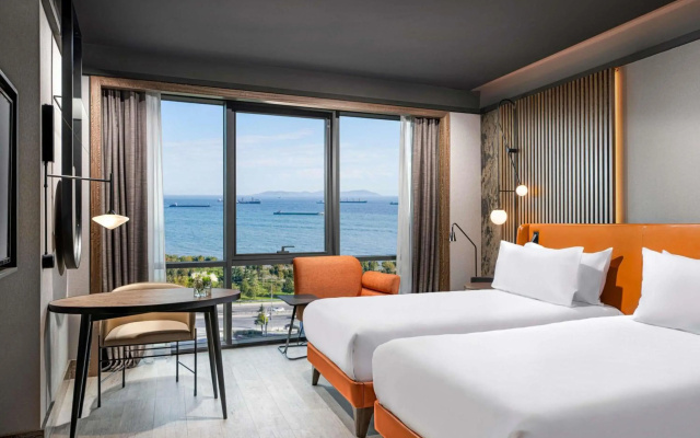Mövenpick Hotel Istanbul Marmara Sea