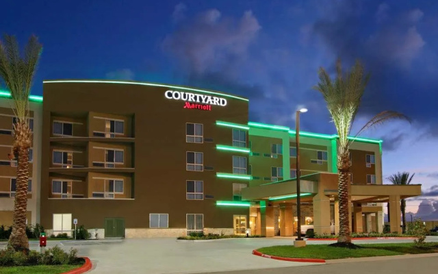 Courtyard Victoria
