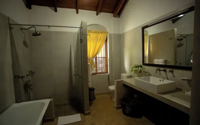 Eladetta Retreats