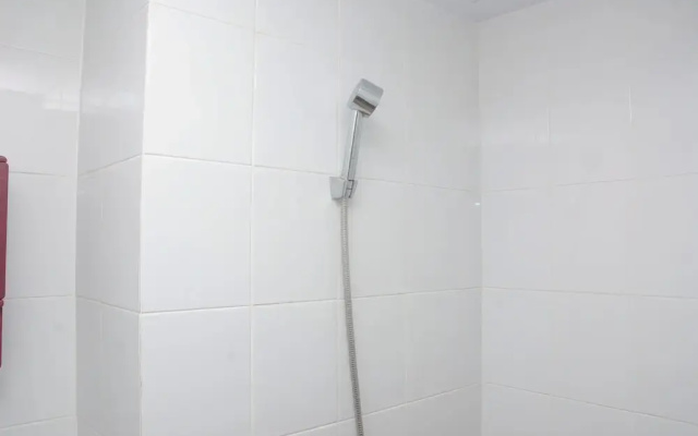 Cozy 2BR Apartment at Green Pramuka City near Mall