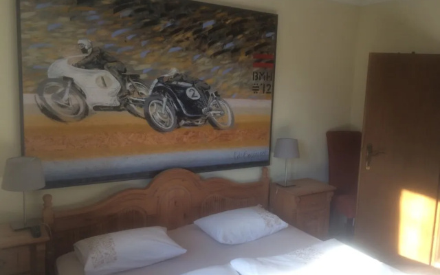 Blue Mountain Hotel