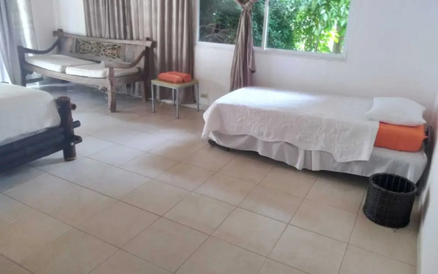 Playa Tranquilo B&B