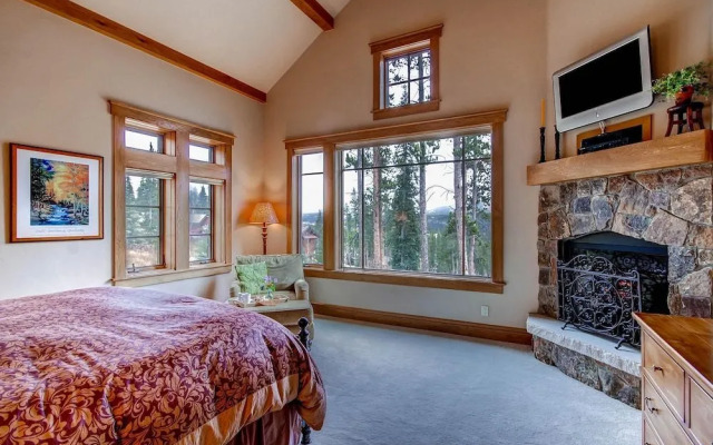 Grace Manor