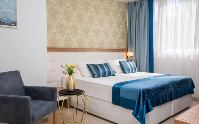 Hotel Corner