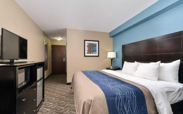 Super 8 Springfield South