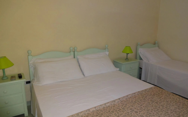 Hotel Geranio Rosso