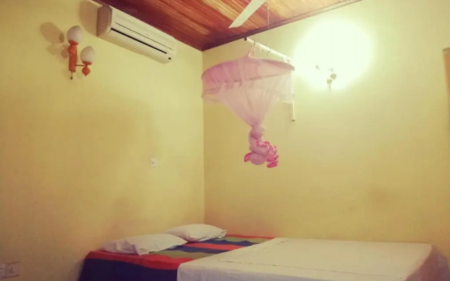 Nilmini Lodge
