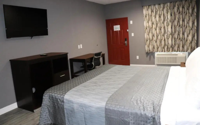 Atlantis Inn and Suites
