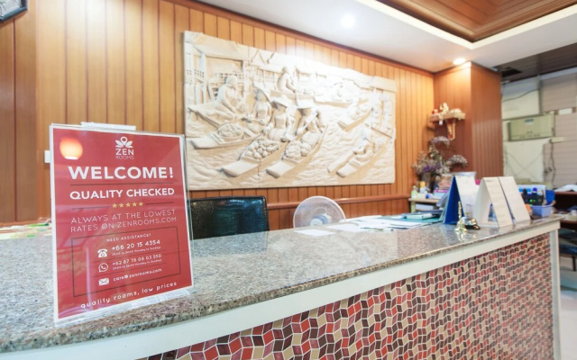 ZEN Rooms Rat-U-Thid 200 Phi Road