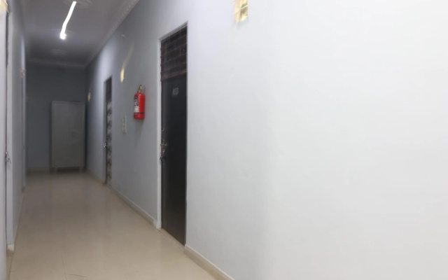 OYO 35725 Hotel Mulaqat