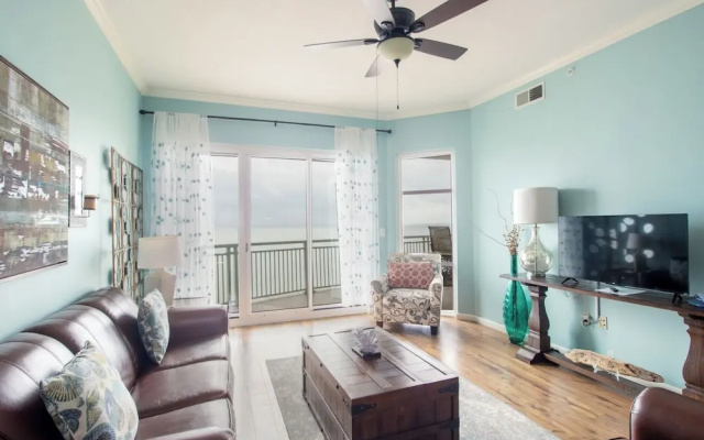 Legacy Towers I Penthouse