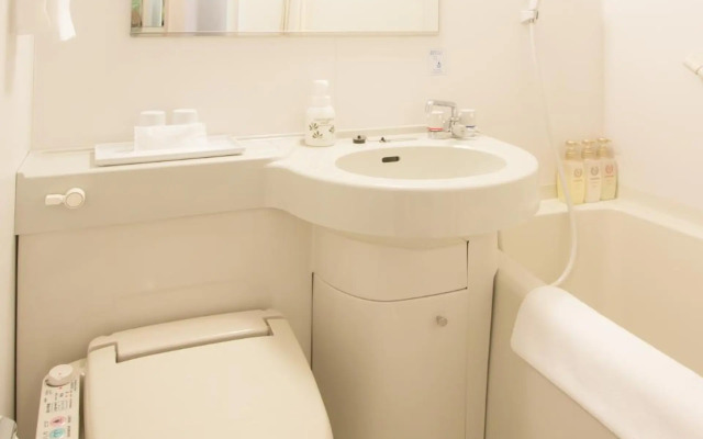 Kuretake Inn Osaka Sakaisuji Hommachi