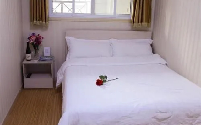 Guorui Baijie Hotel