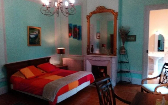 Chateau Des Saveurs