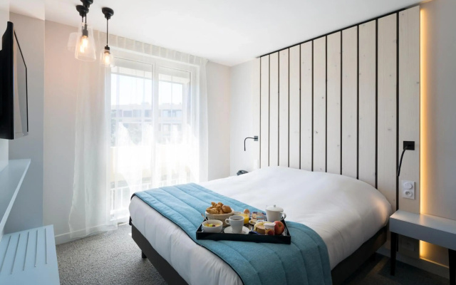 Opéralia Hôtel Les Pins