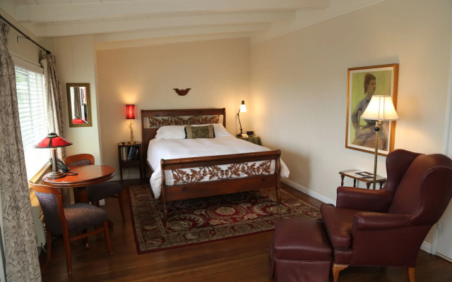 The Tides Laguna Beach
