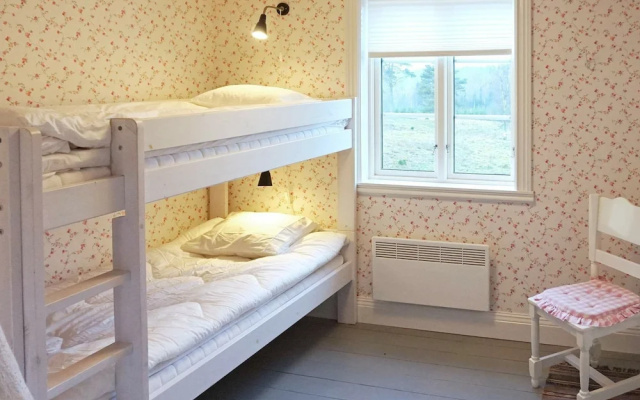 6 Person Holiday Home in Ulricehamn