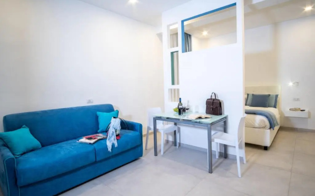 Appartamento Leone Rosso With Private Terrace Air Conditioning and Internet Wi-fi