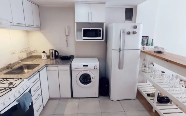 Ultimate Luxury 2 bedroom Retreat With Balconies and Amenities