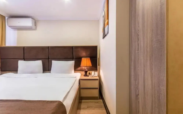 Deluxe İnn Hotel Baku
