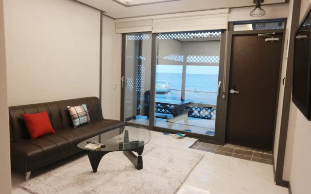 Gangneung White Beach Pension
