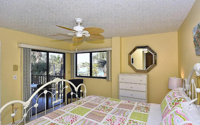 Land's End 1-304 Bay Front - Premier