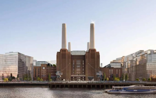 Studio Battersea Own Entrance