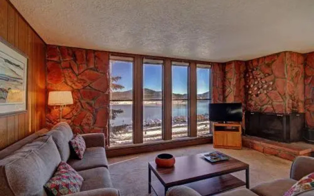 A208 Lake Cliffe Condos