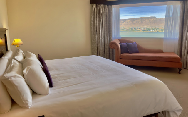 Edenia Hotel & Nature.