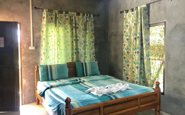 Phupha Inn Resort