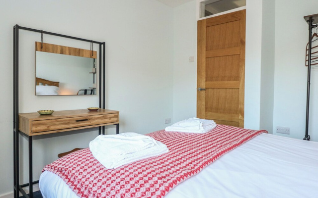 The Moorings Apartment