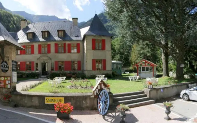 Chateau De La Muzelle