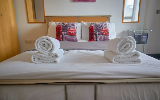 Birmingham City Centre Apartment