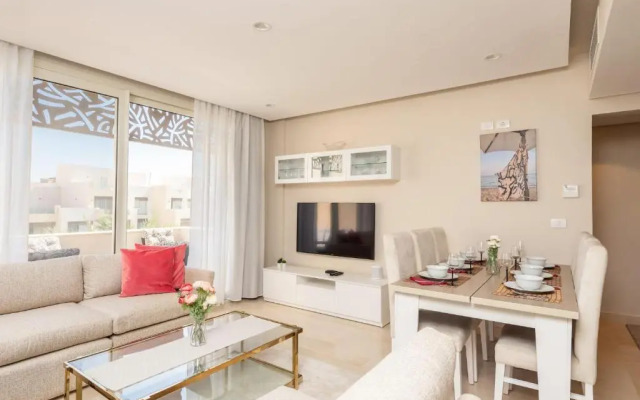 Luxe 3bdr W Private Rooftop Jacuzzi & Beach Access