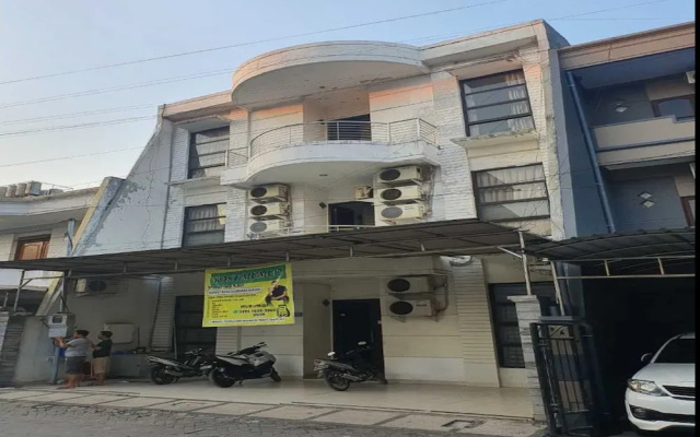 Hotel O MUMU HOMESTAYNearCarnival Park Surabaya