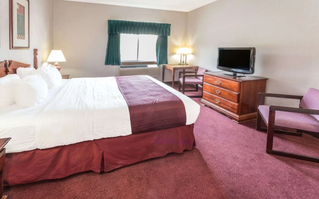 Days Inn Tiffin