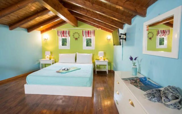 Thalassa Studios