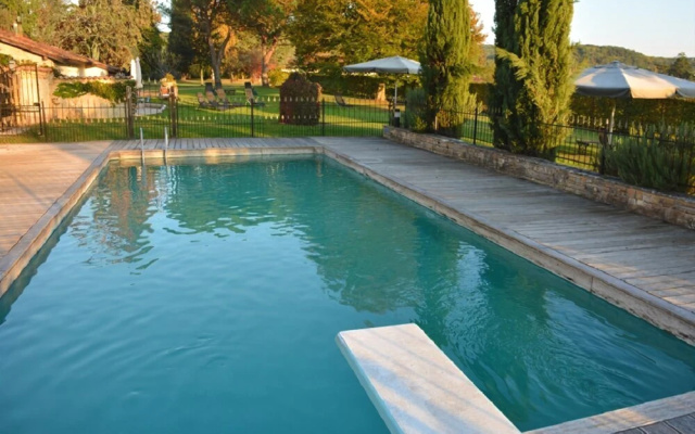 Wonderful location for weddings and parties by French château