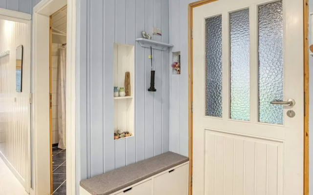 6 Person Holiday Home in Rodby