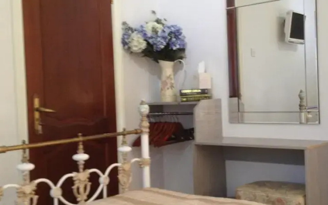 Ashgrove Villa B&B