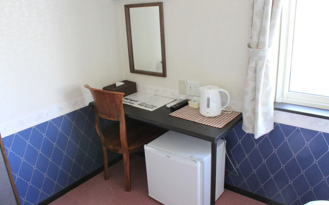 Petit Hotel Blanc Fleur